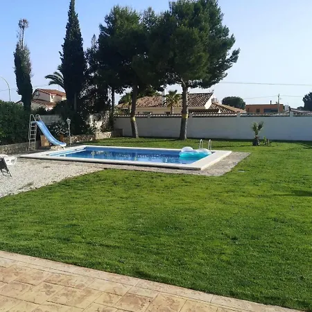 بيت للعطل Yucas Rural House